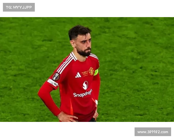 B费澄清未因世界杯拒沙特报价称满意现状坚定留守曼联